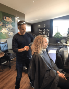 the-art-of-cutting-curly-hair